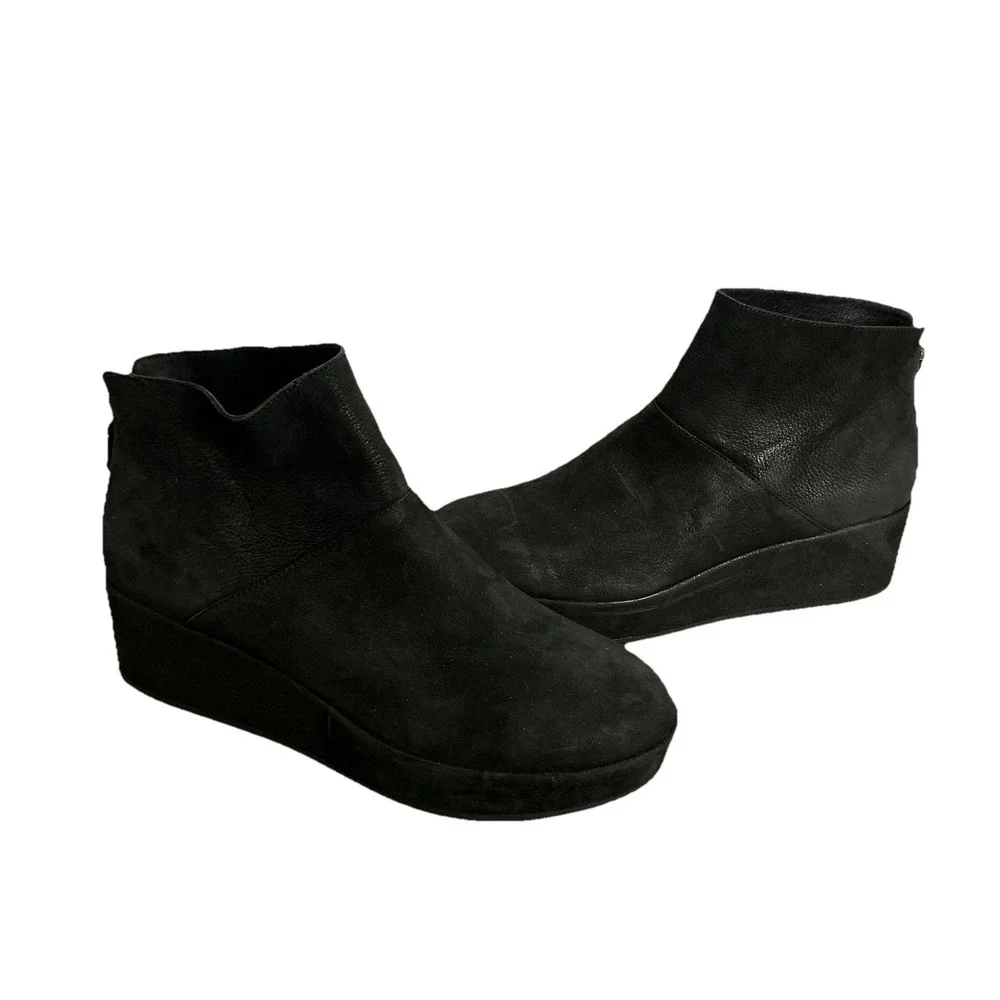 Eileen Fisher Black Suede Wedge Ankle Boots Minimalist‎ Comfort Chic US 9.5